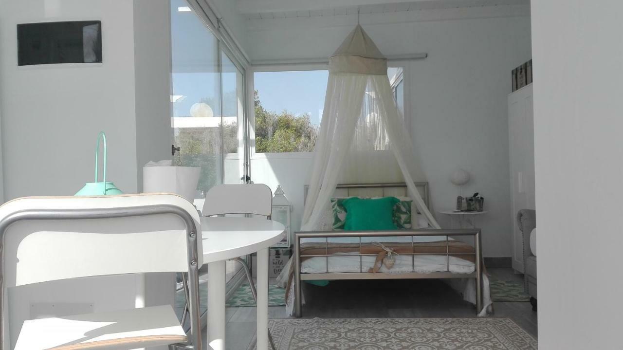 Apartamento Calero Apartment Puerto Calero Luaran gambar